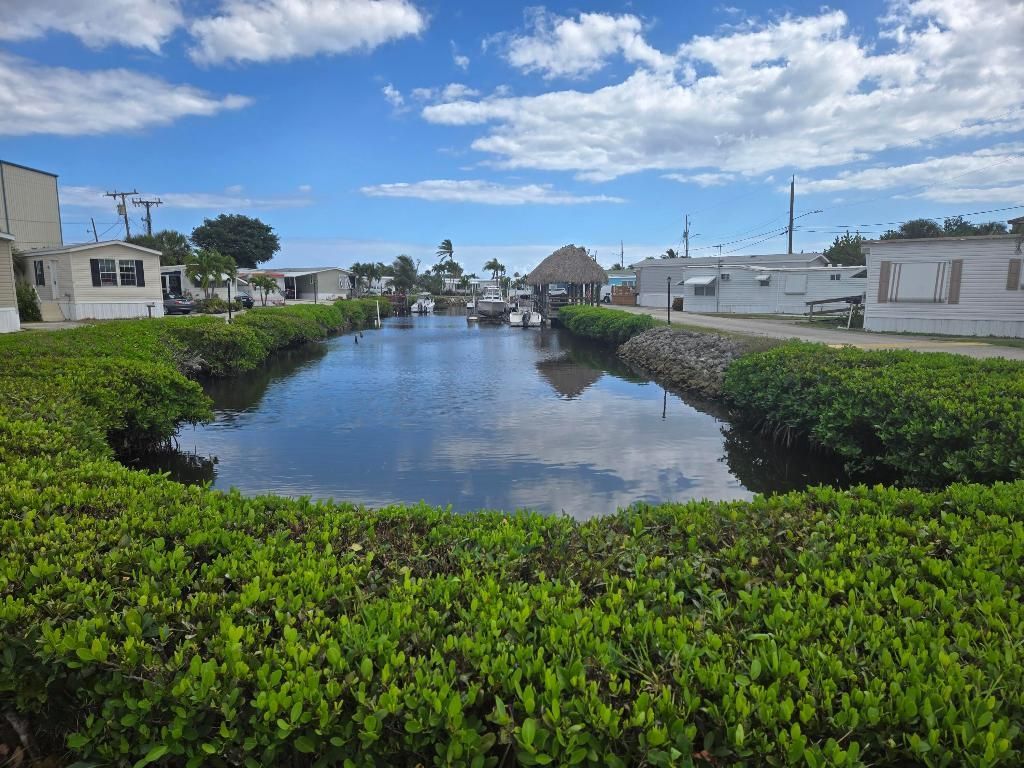 9 N Loafing Street, Hypoluxo, FL 33462 Photo