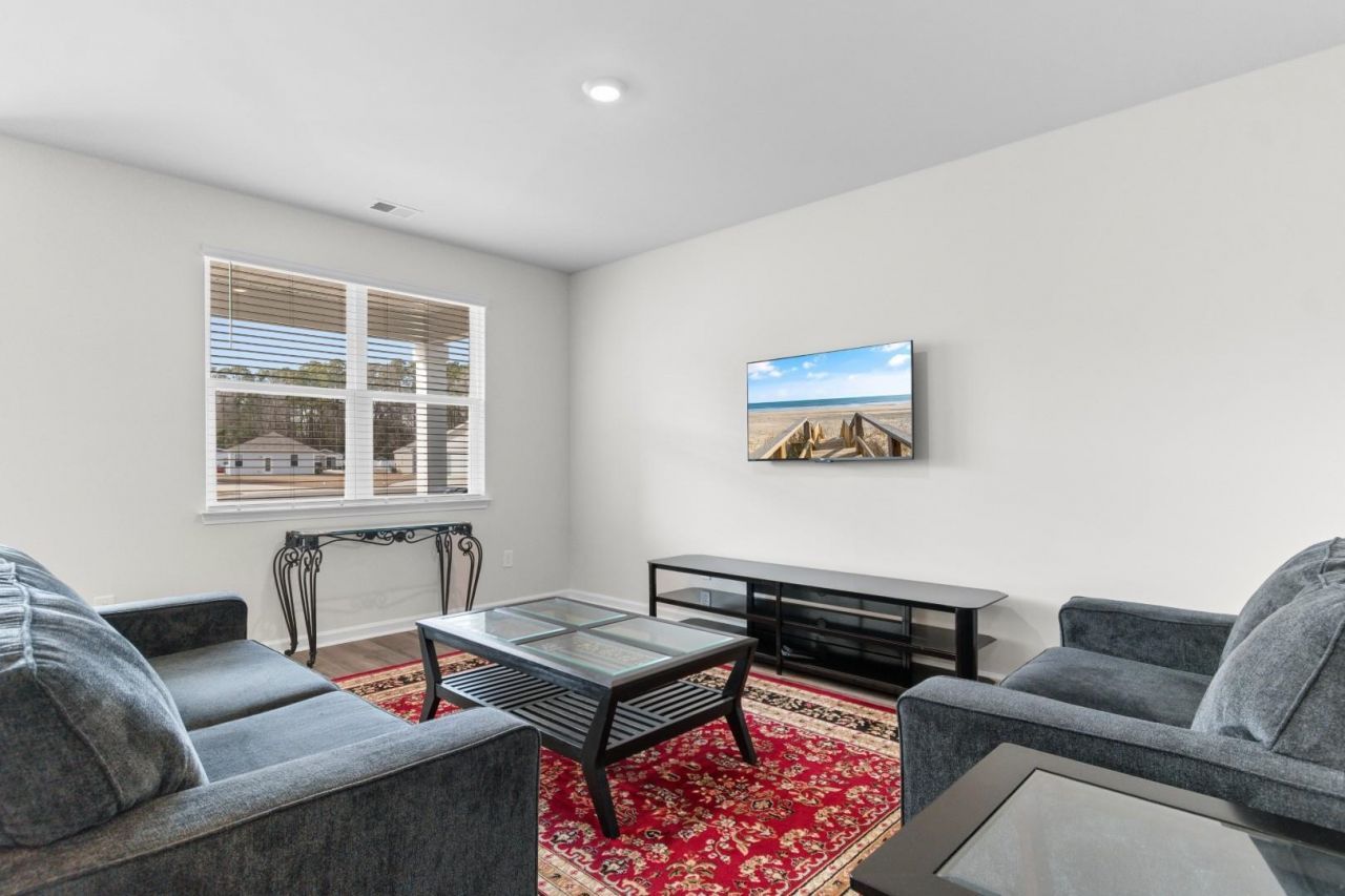 115 Cassina Dr. Photo 13