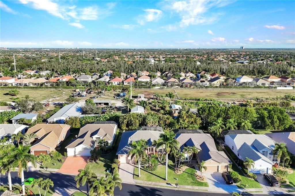 8596 Southwind Bay Cir, Fort Myers, FL 33908 Photo