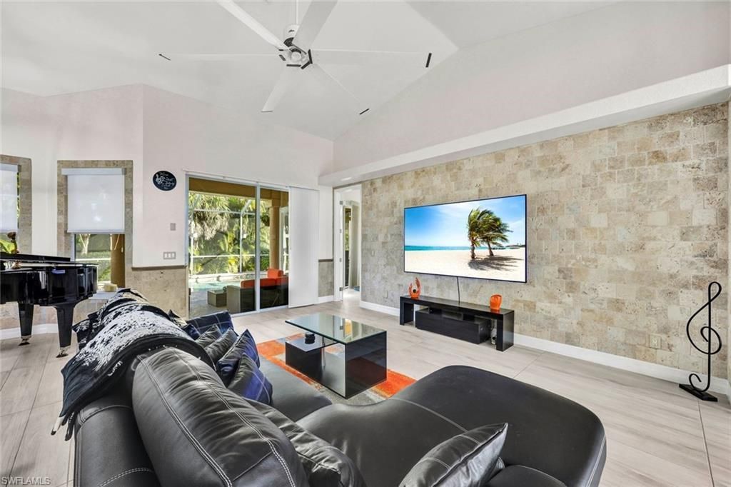 8596 Southwind Bay Cir, Fort Myers, FL 33908 Photo