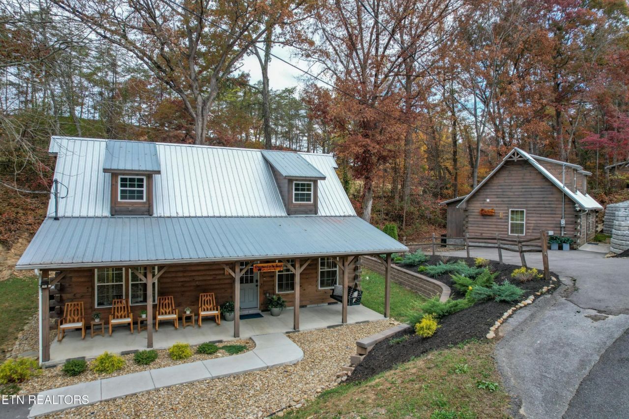 507 Golf Rd, Sevierville, TN 37863 Main Photo