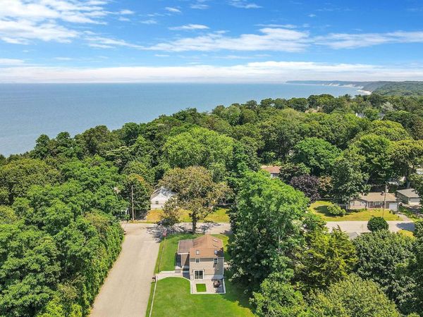 25 Cherry Lane , Wading River, NY 11792