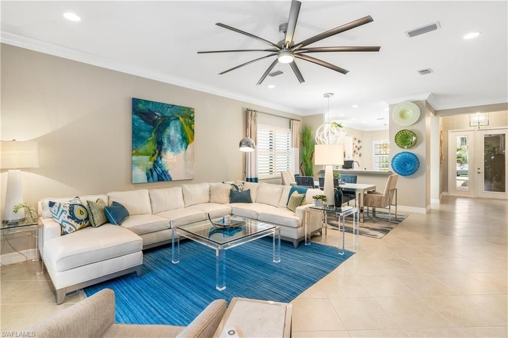 13628 Mandarin Cir, Naples, FL 34109 Photo