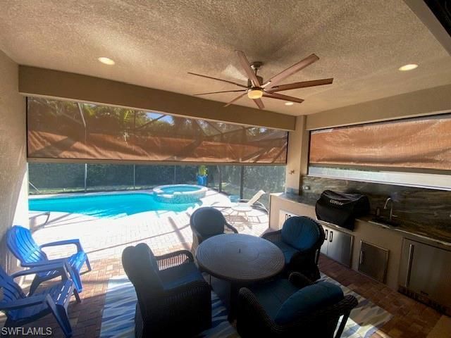 13628 Mandarin Cir, Naples, FL 34109 Photo
