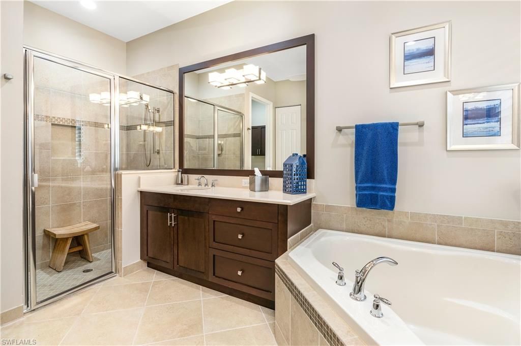 13628 Mandarin Cir, Naples, FL 34109 Photo