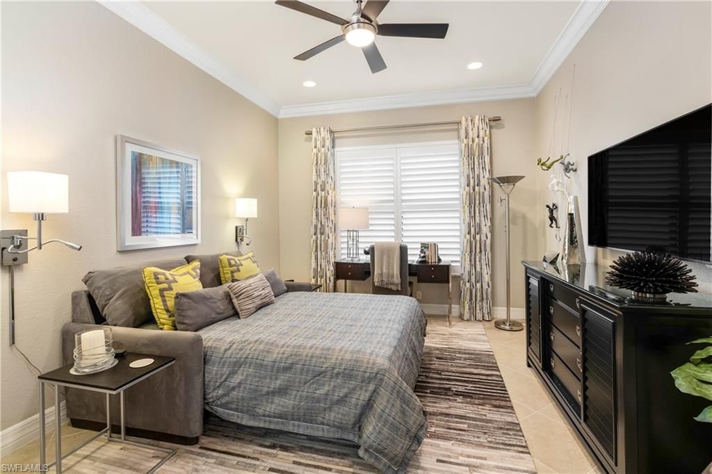 13628 Mandarin Cir, Naples, FL 34109 Photo