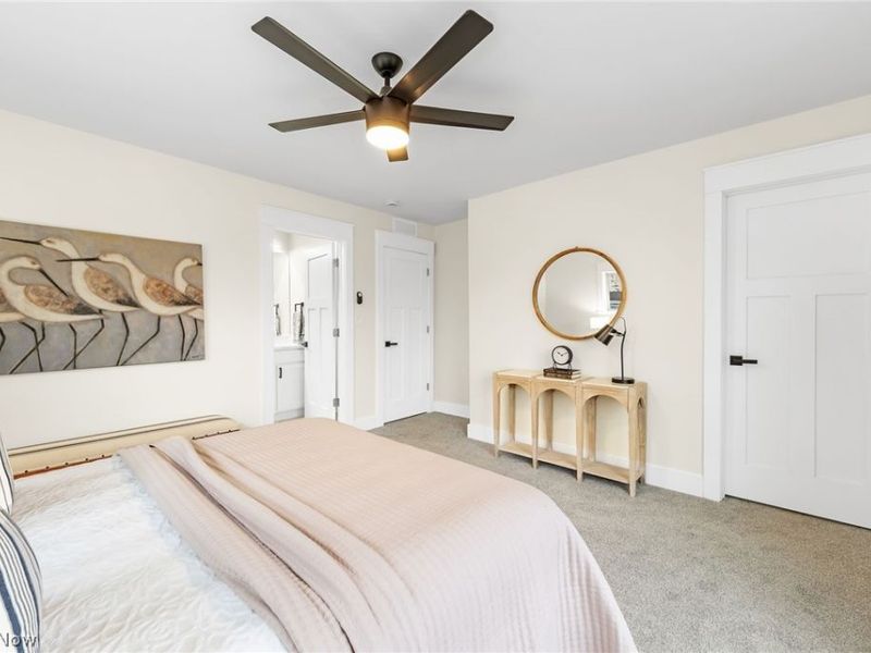 1881 Woodlawn Avenue, Cleveland, OH 44112 Photo 13