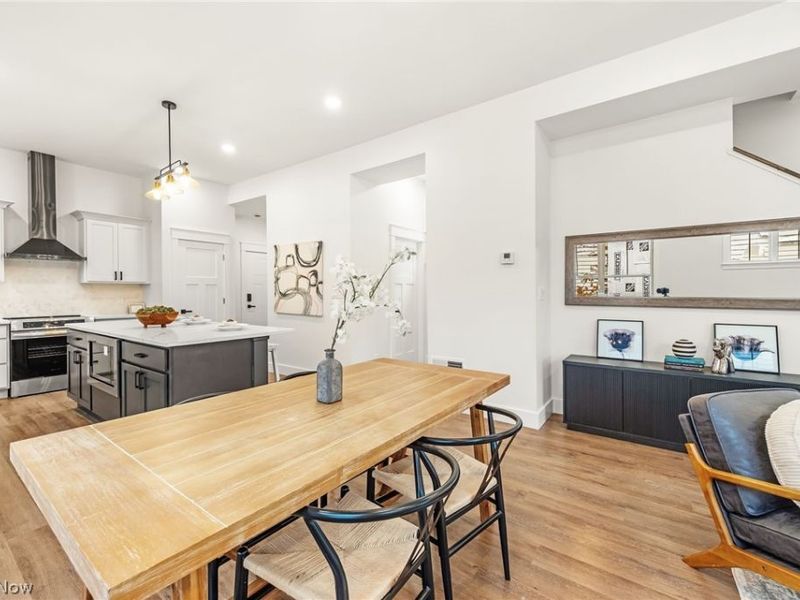 1881 Woodlawn Avenue, Cleveland, OH 44112 Photo 6