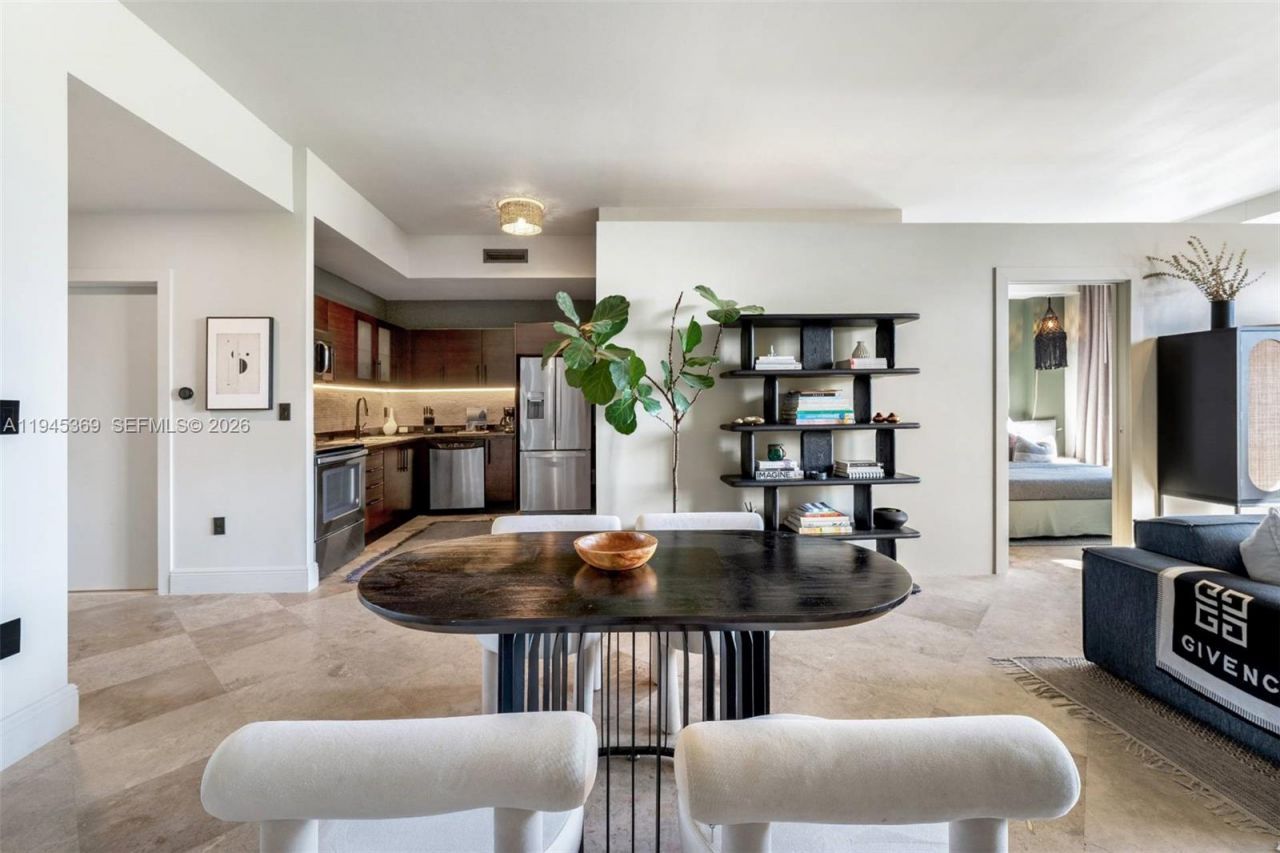 3250 Grand Avenue, Unit 306, Miami, FL 33133 Photo