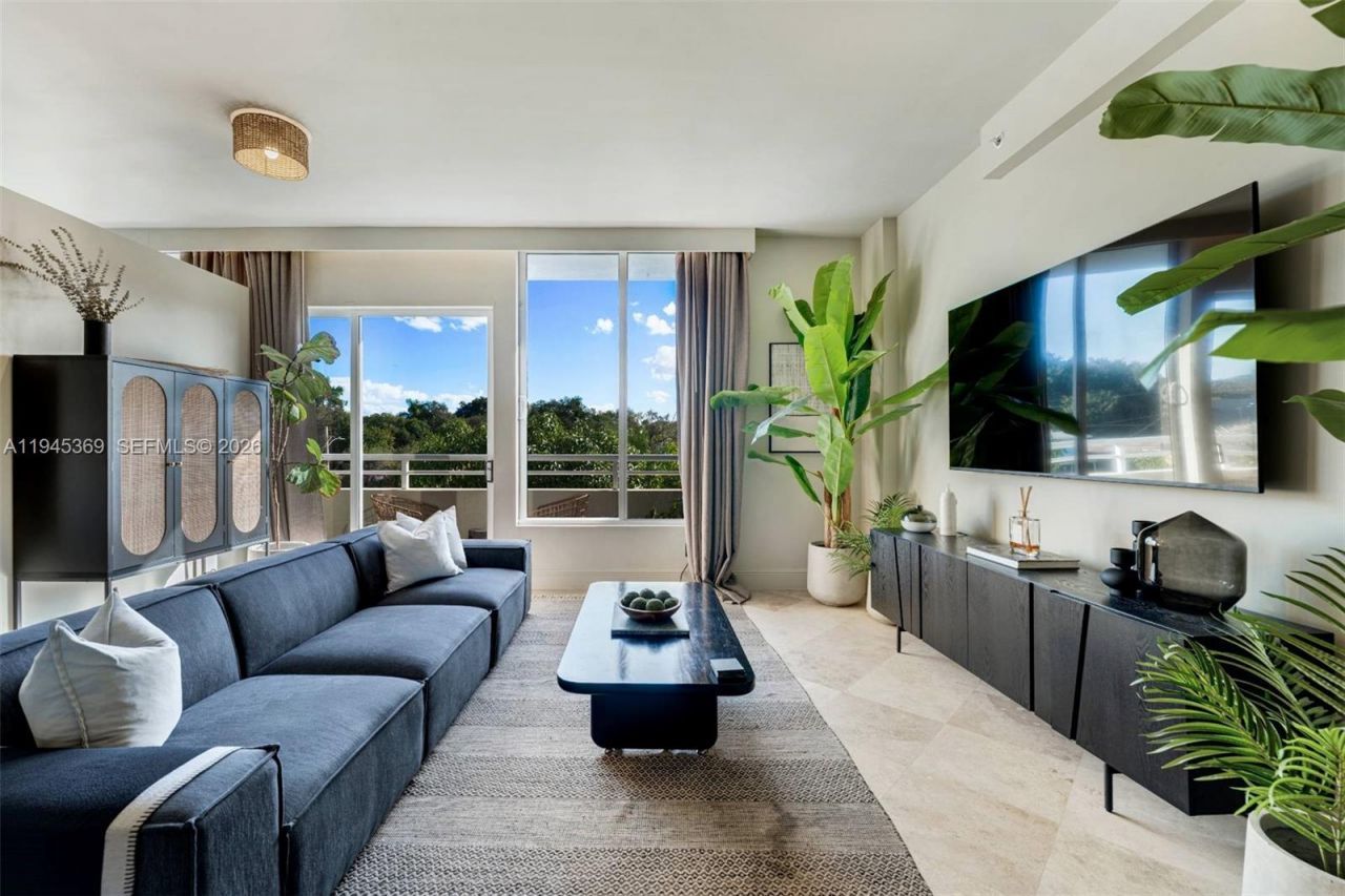 3250 Grand Avenue, Unit 306, Miami, FL 33133 Photo