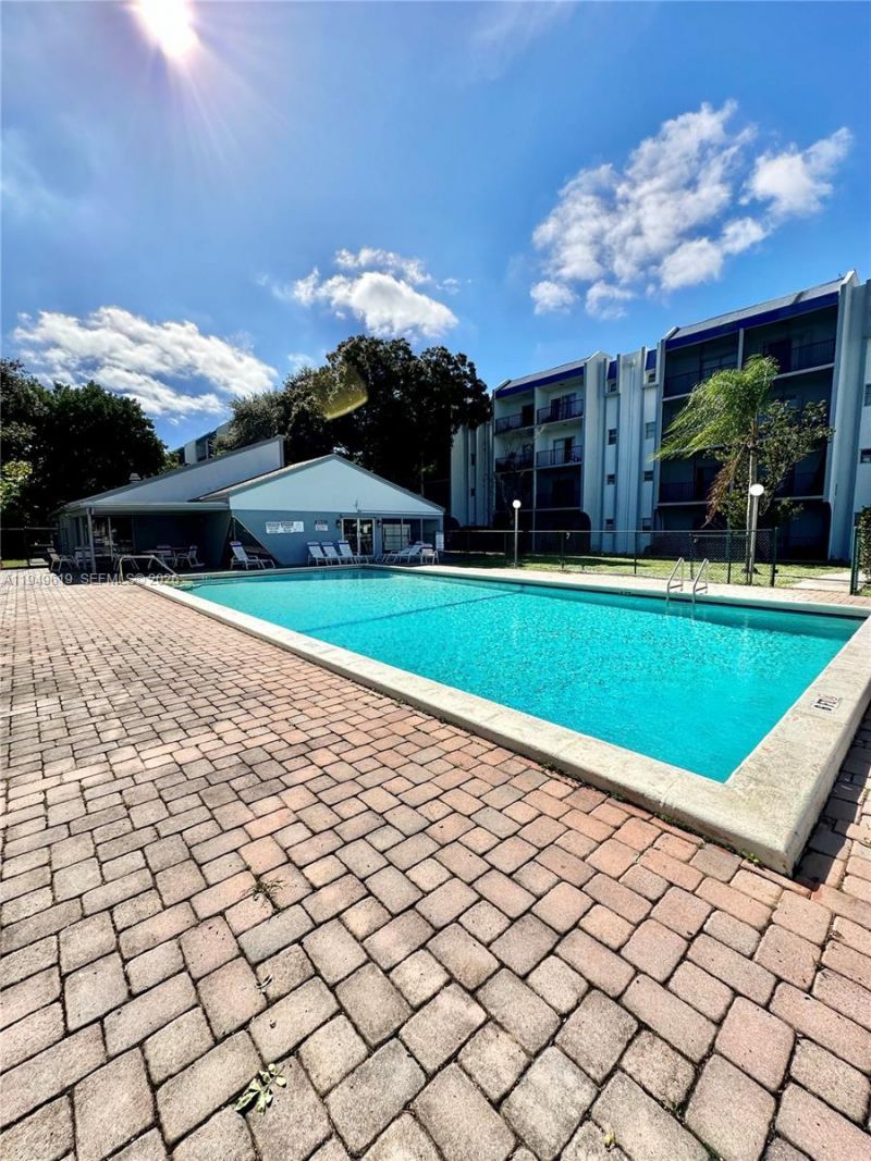 7561 NW 16th St, Unit 2208, Plantation, FL 33313 Photo