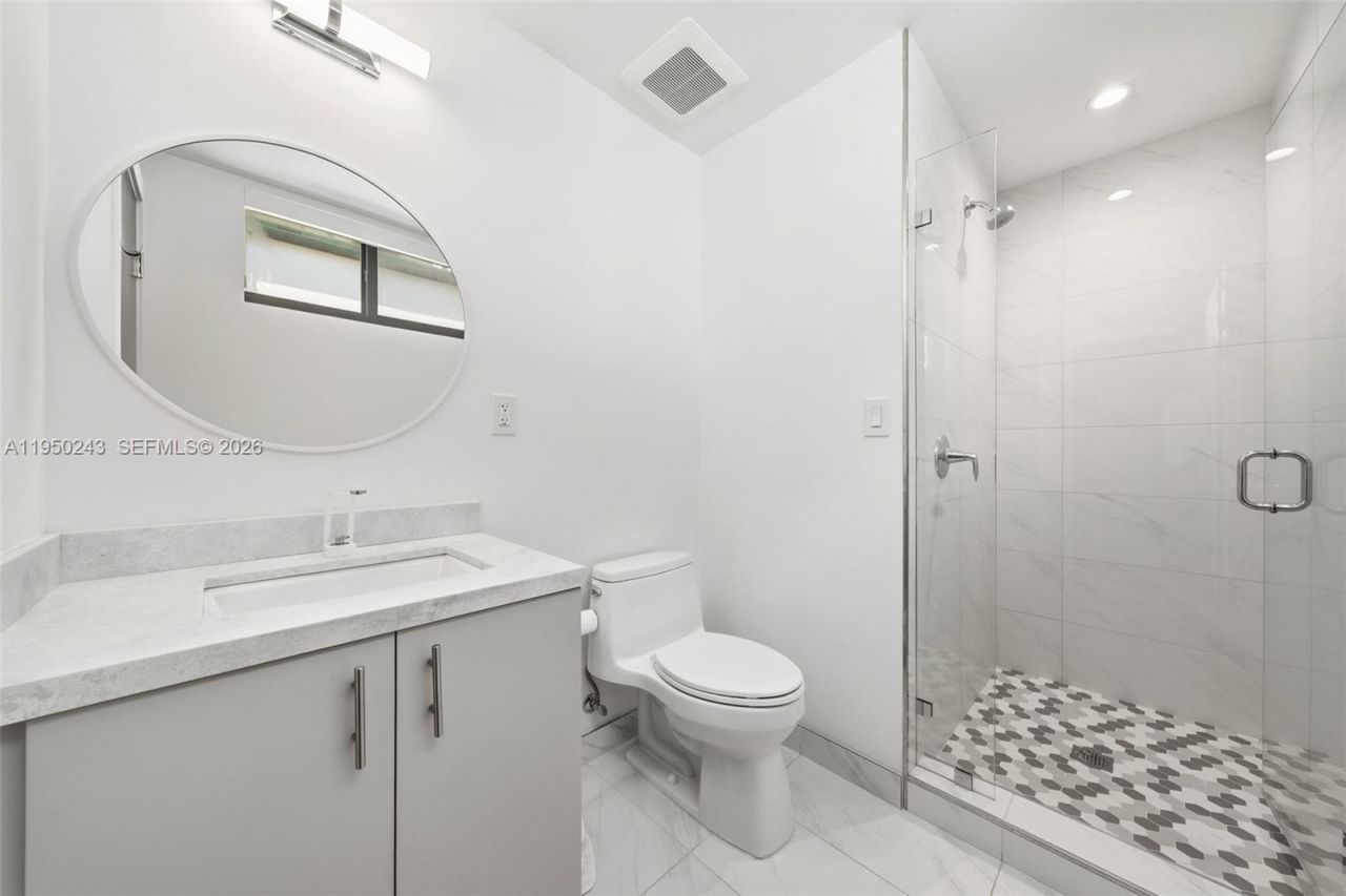 3061 SW 21st Ter, Unit 3061, Miami, FL 33145 Photo