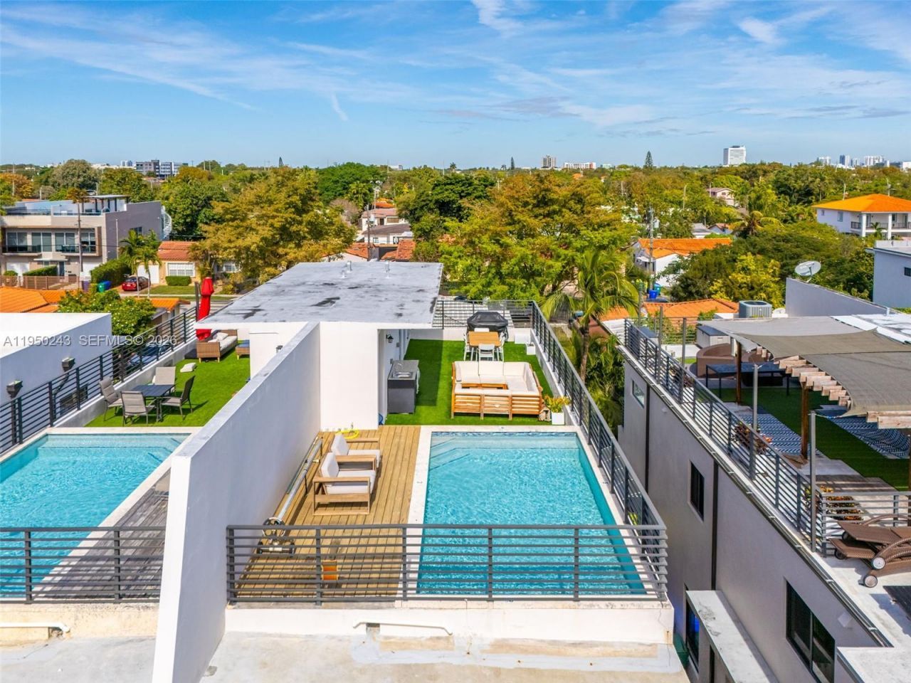 3061 SW 21st Ter, Unit 3061, Miami, FL 33145 Photo