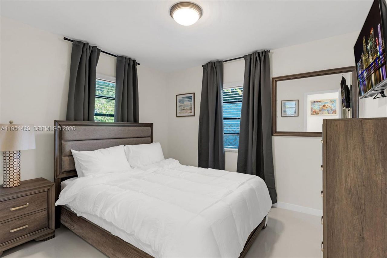 1075 NE 12 Ave, Unit 1075, Homestead, FL 33030 Photo