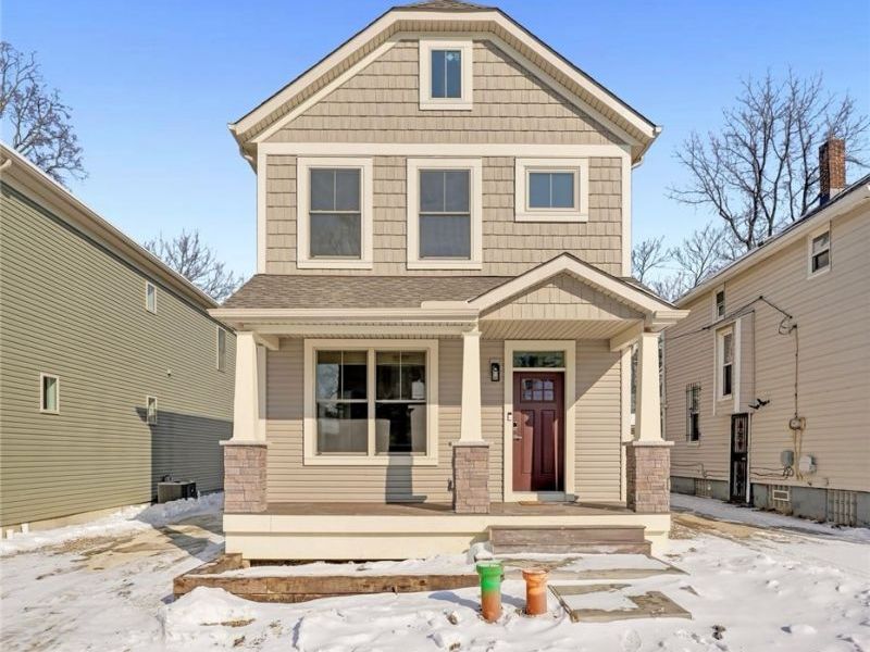 1885 Woodlawn Avenue, Cleveland, OH 44112 Photo 1