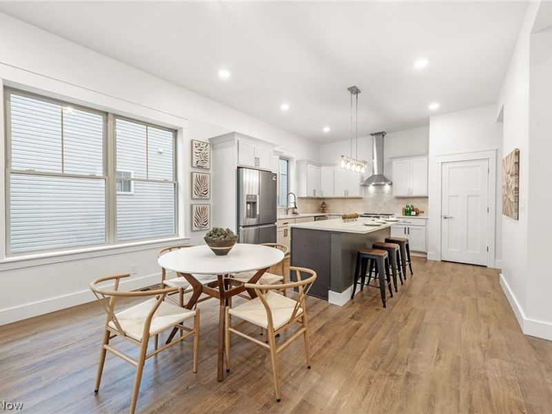 1885 Woodlawn Avenue, Cleveland, OH 44112 Photo 6