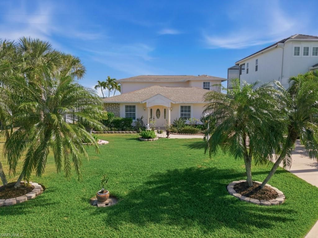 141 Pago Pago Dr E, Naples, FL 34113 Photo