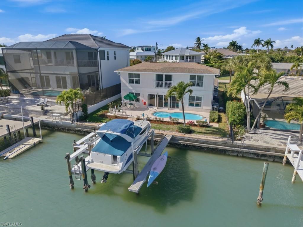 141 Pago Pago Dr E, Naples, FL 34113 Photo