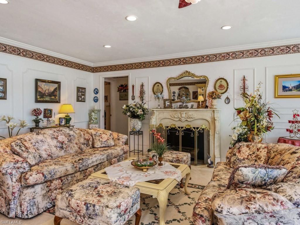 141 Pago Pago Dr E, Naples, FL 34113 Photo