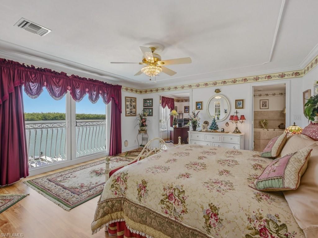 141 Pago Pago Dr E, Naples, FL 34113 Photo