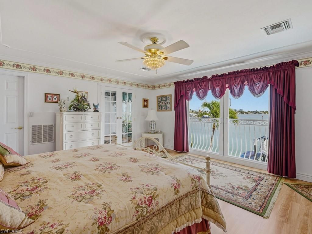 141 Pago Pago Dr E, Naples, FL 34113 Photo