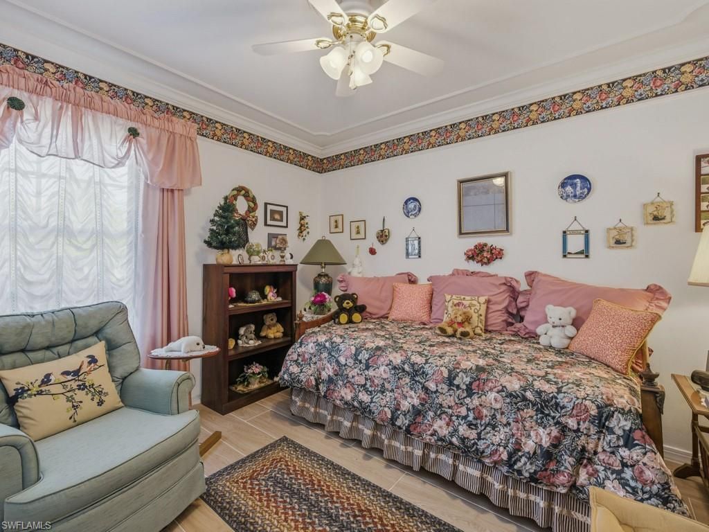 141 Pago Pago Dr E, Naples, FL 34113 Photo