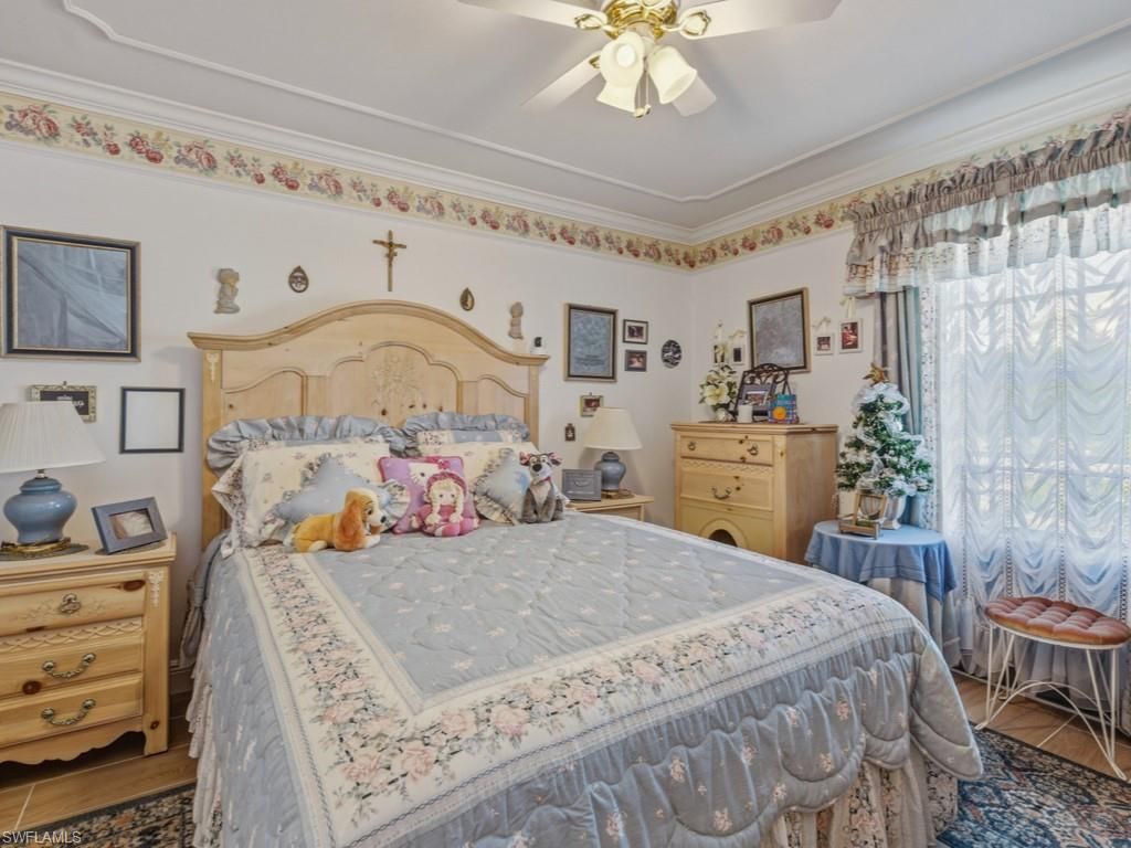 141 Pago Pago Dr E, Naples, FL 34113 Photo