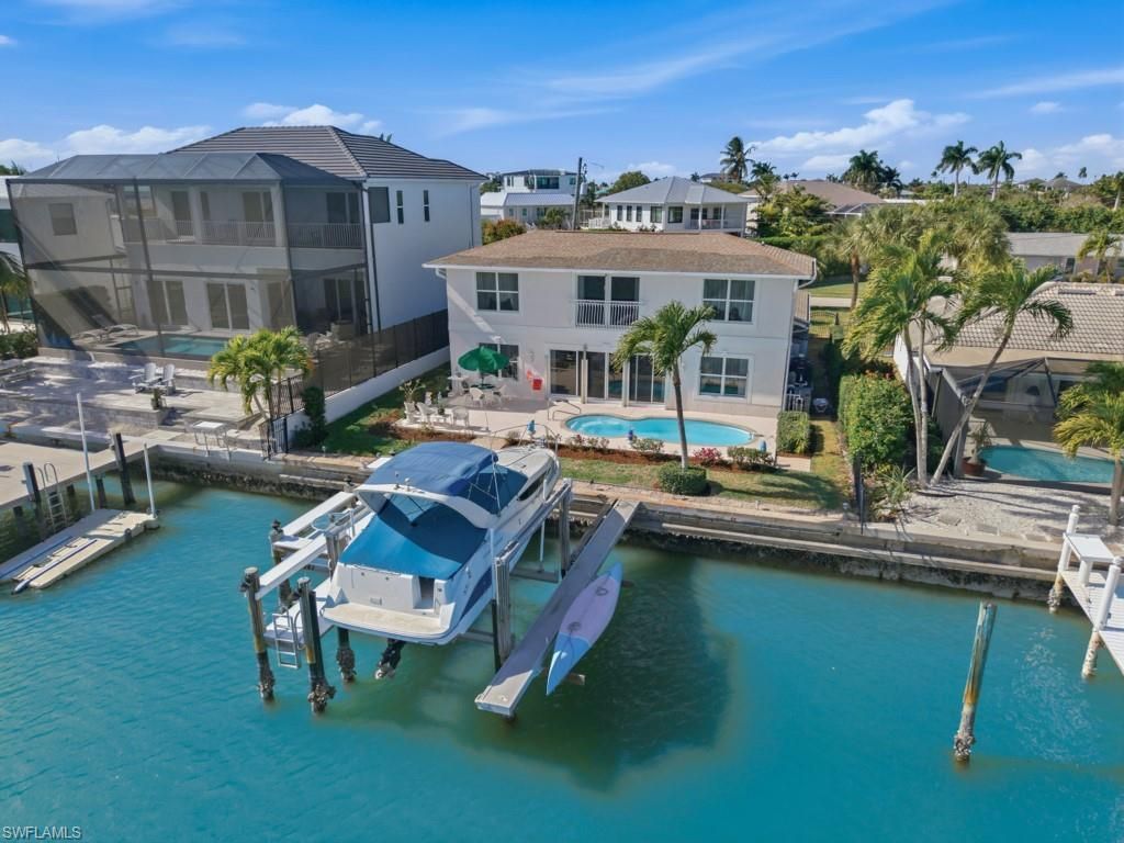 141 Pago Pago Dr E, Naples, FL 34113 Photo
