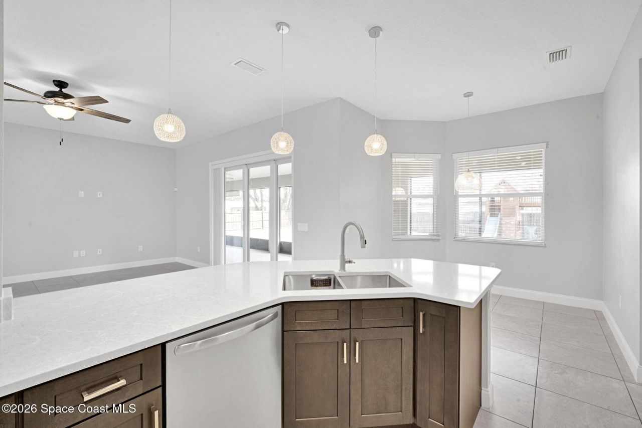 160 Bossieux Boulevard, West Melbourne, FL 32904 Photo