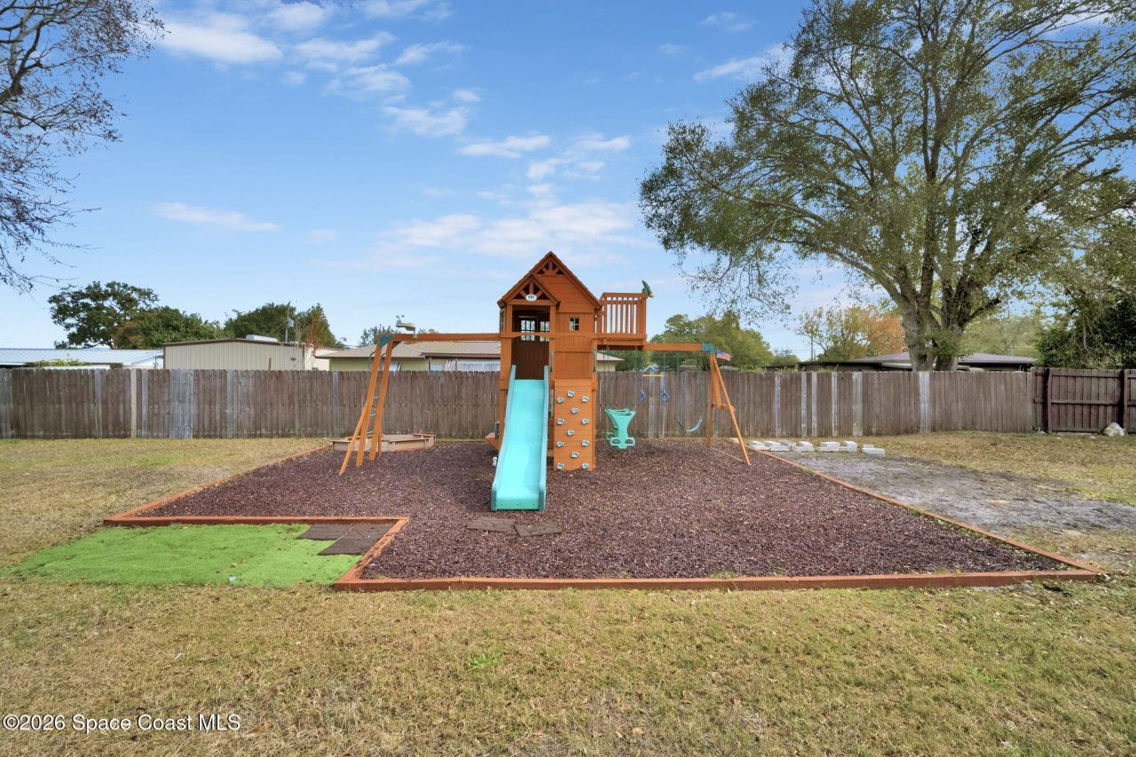 160 Bossieux Boulevard, West Melbourne, FL 32904 Photo