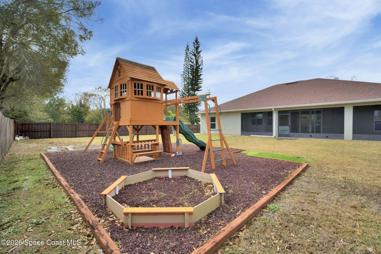 160 Bossieux Boulevard, West Melbourne, FL 32904 Photo