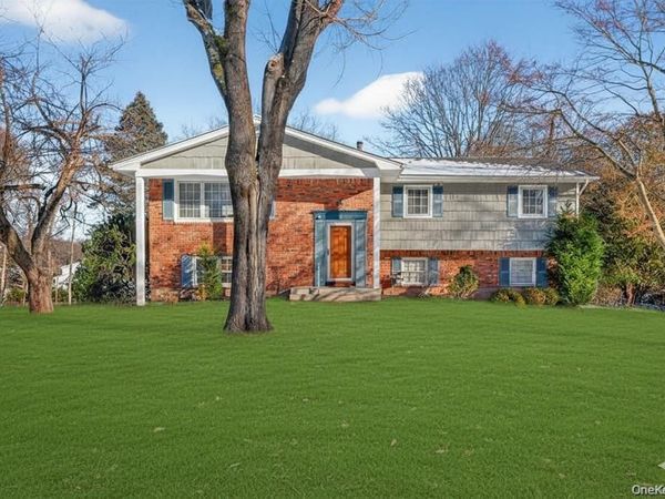 5 Raleigh Drive, New City, NY 10956