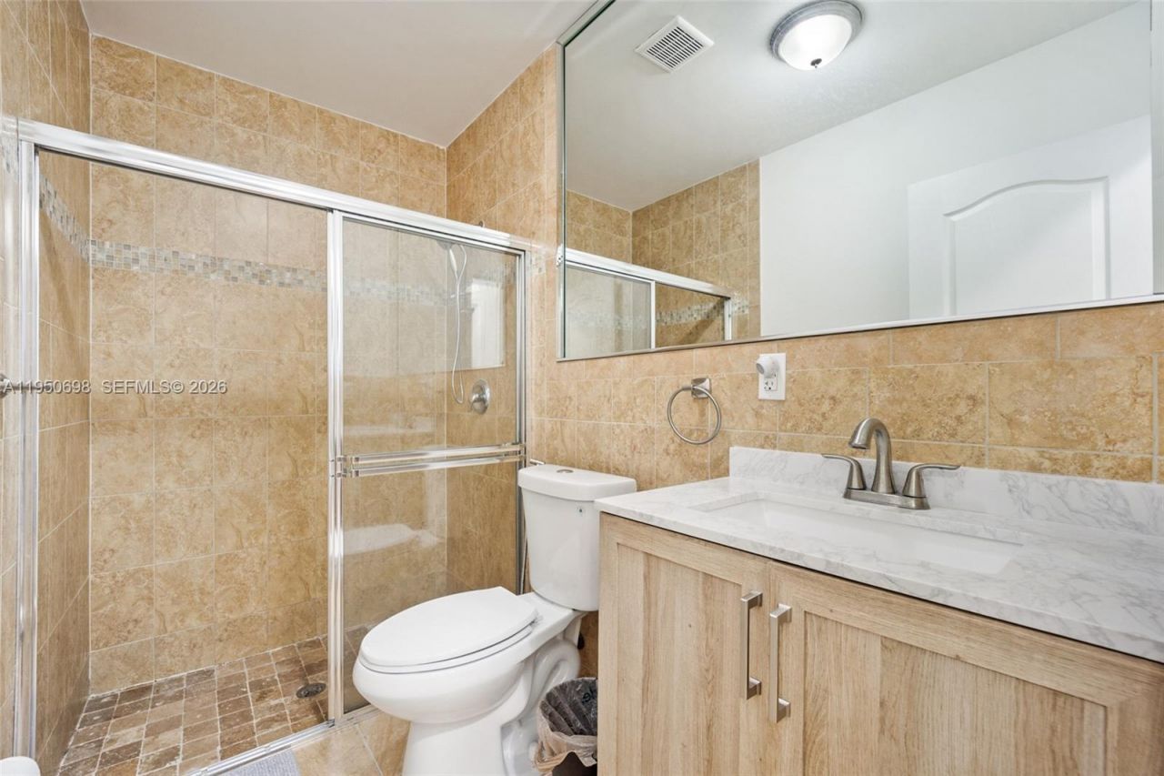 2930 SW 11th St, Miami, FL 33135 Photo