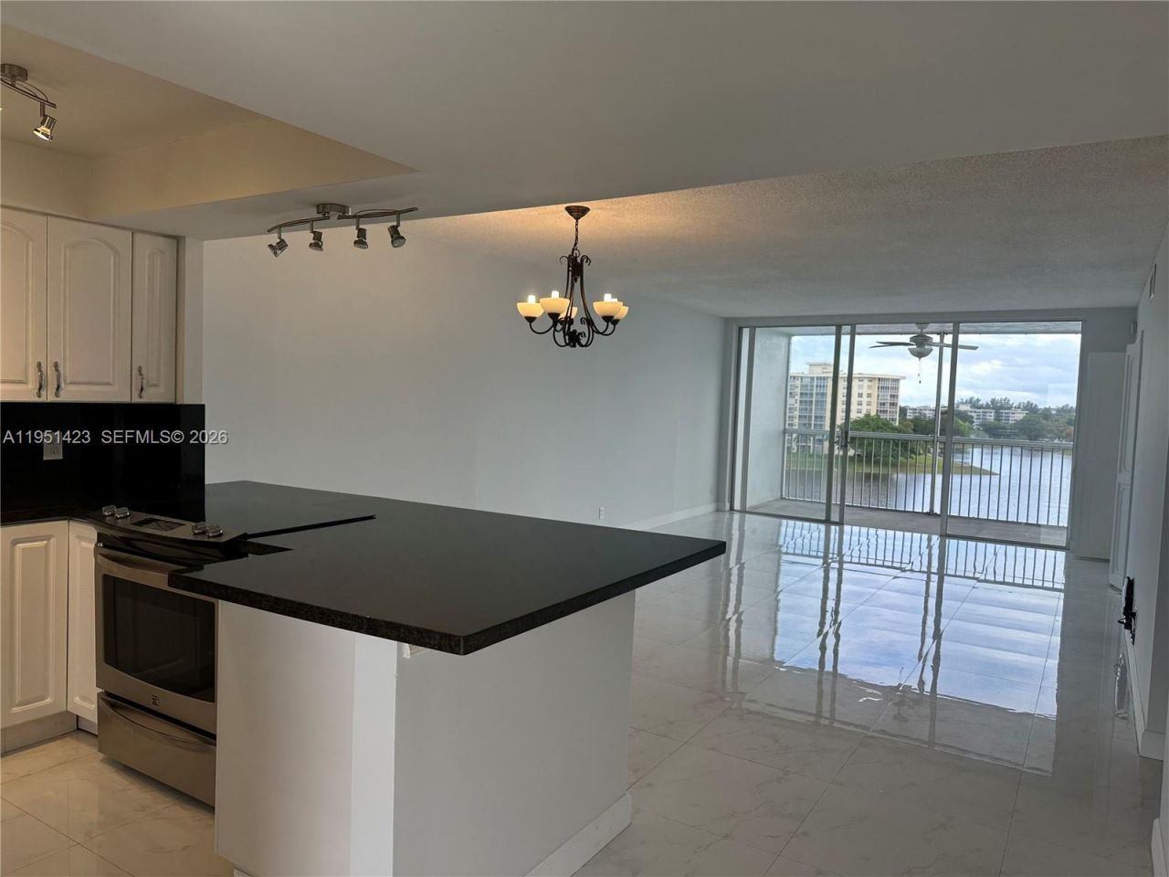 3091 N Course Dr, Unit 705, Pompano Beach, FL 33069 Photo