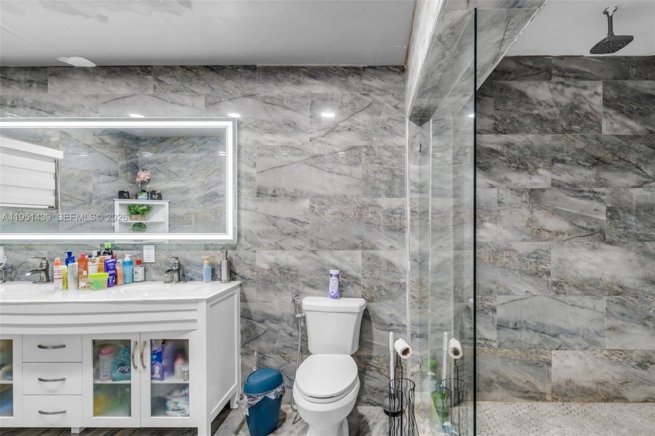 3320 NW 177th Ter , Miami Gardens, FL 33056 Photo