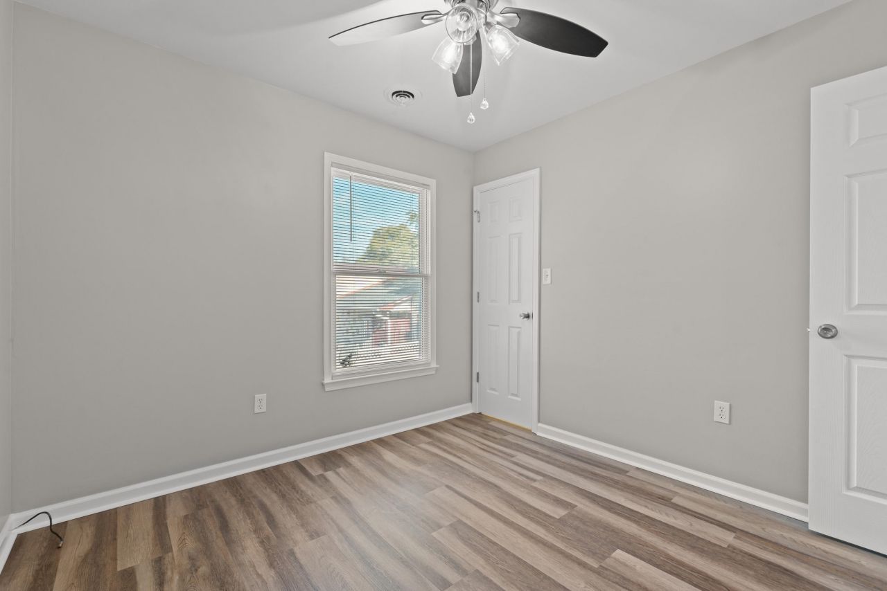 510 Juniper Dr. Photo 16