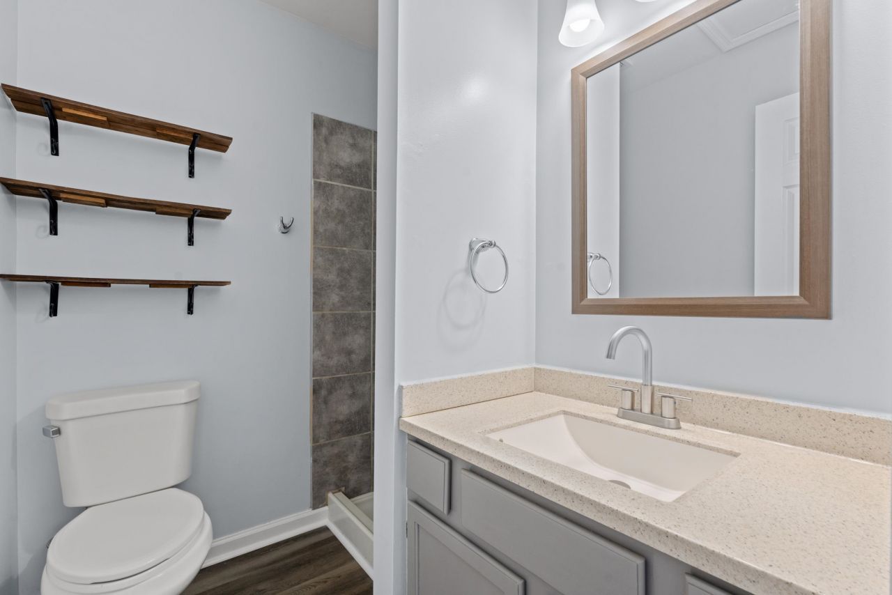 510 Juniper Dr. Photo 18