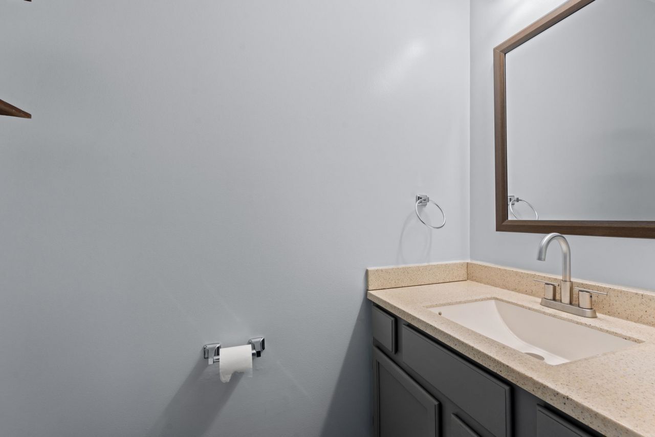 510 Juniper Dr. Photo 26