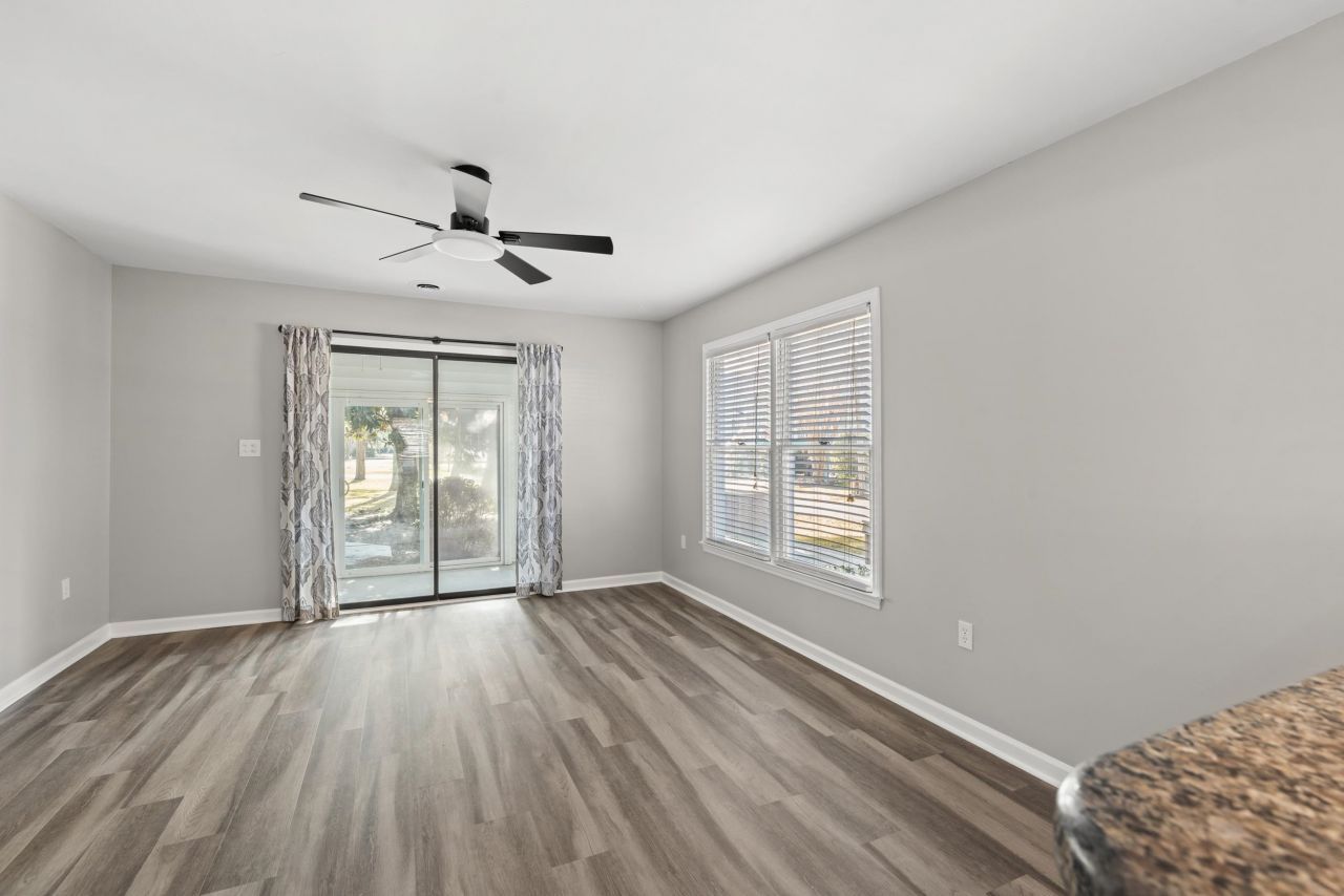 510 Juniper Dr. Photo 32