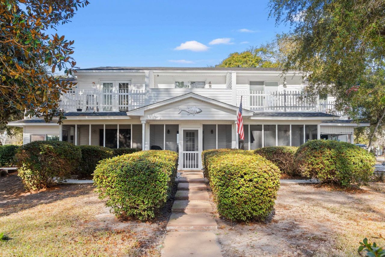 510 Juniper Dr. Photo 8