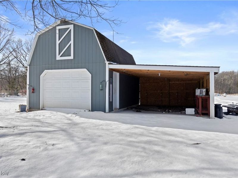 8010 Baumhart Road, Amherst, OH 44001 Photo 36