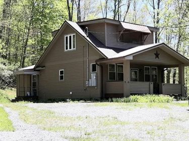 5055 Maxwell Ridge Road, West Union, WV 26456