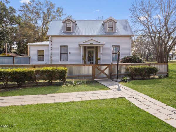 1127 19th Street, Gulfport, MS 39501