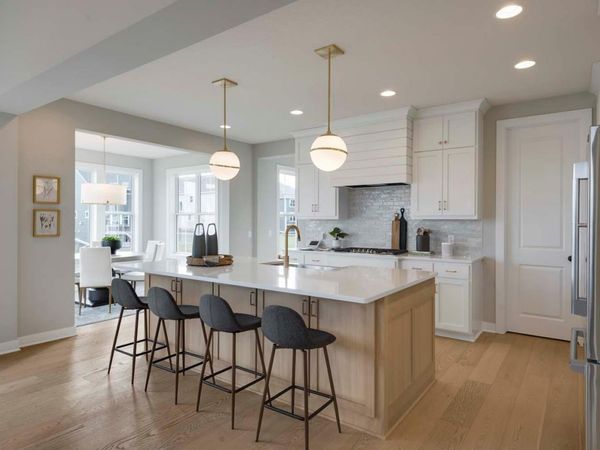 6513 Timber Arch Drive, Chaska, MN 55318