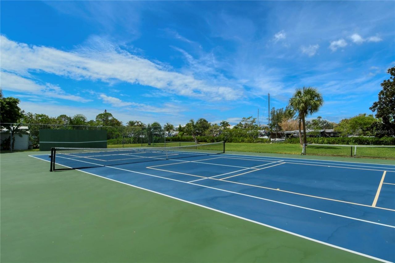 4104 128th Street W, Unit 704, Cortez, FL 34215 Photo