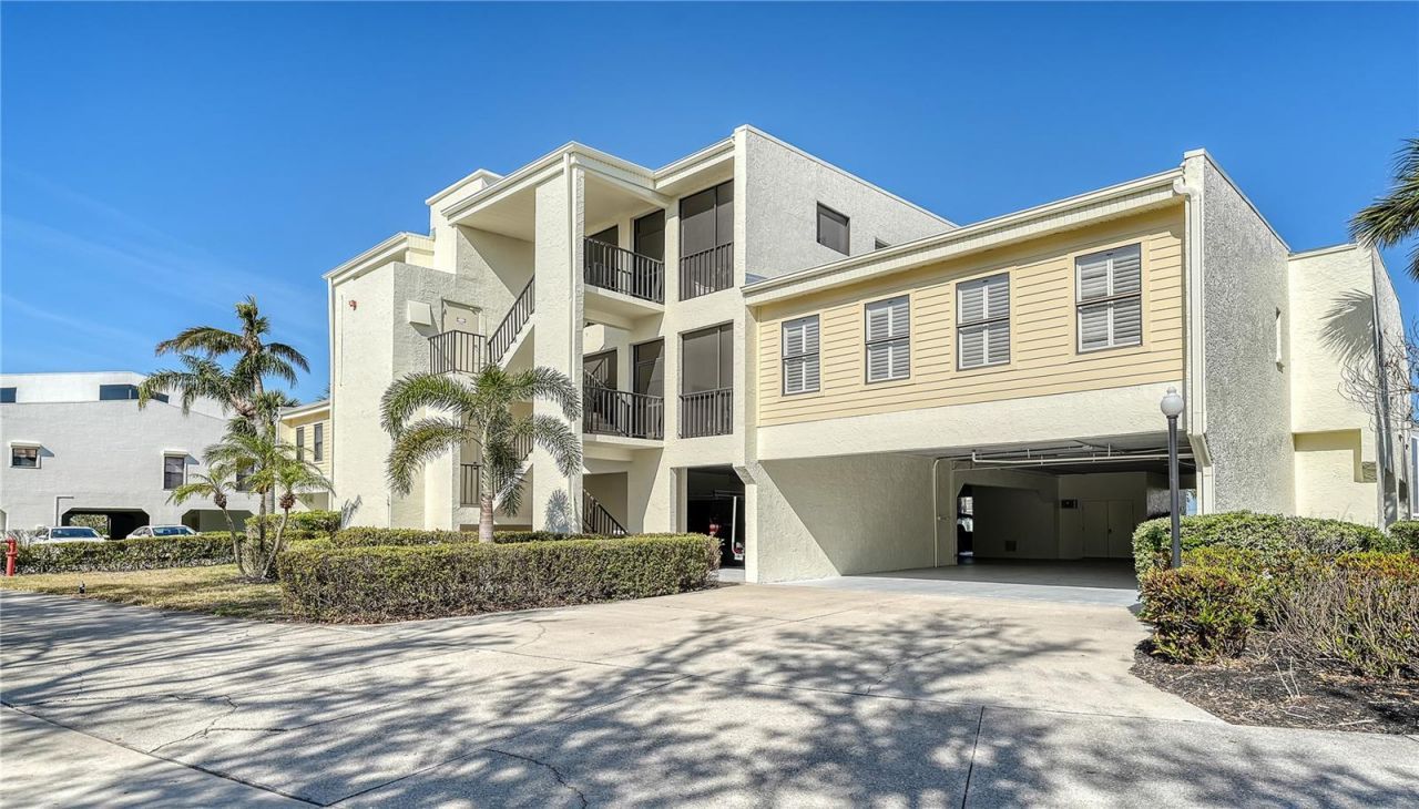 4104 128th Street W, Unit 704, Cortez, FL 34215 Photo
