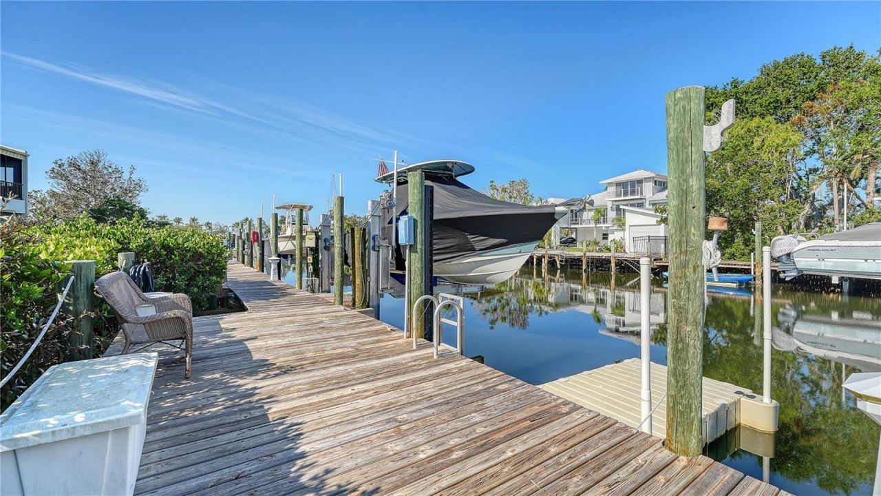 4104 128th Street W, Unit 704, Cortez, FL 34215 Photo