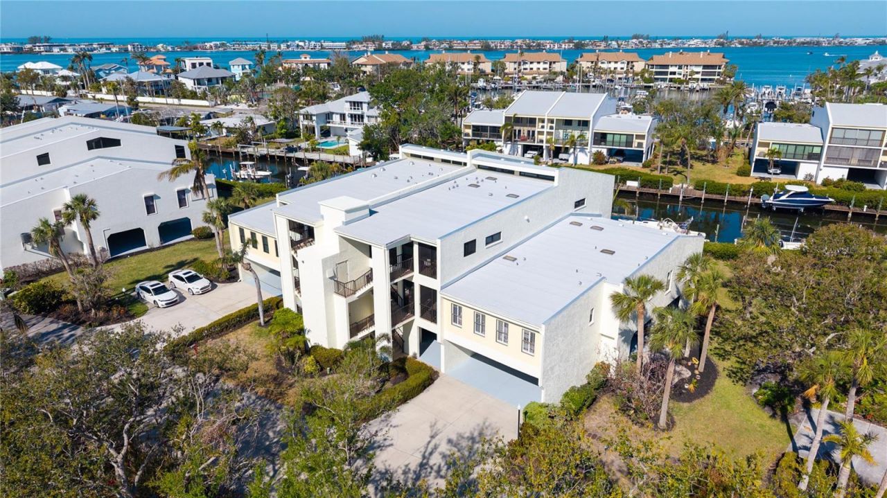 4104 128th Street W, Unit 704, Cortez, FL 34215 Photo