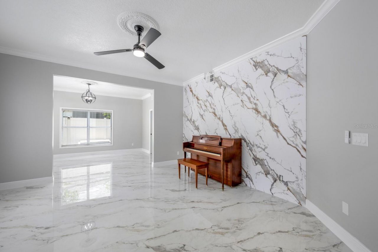 1706 Cheltenborough Drive, Orlando, FL 32835 Photo