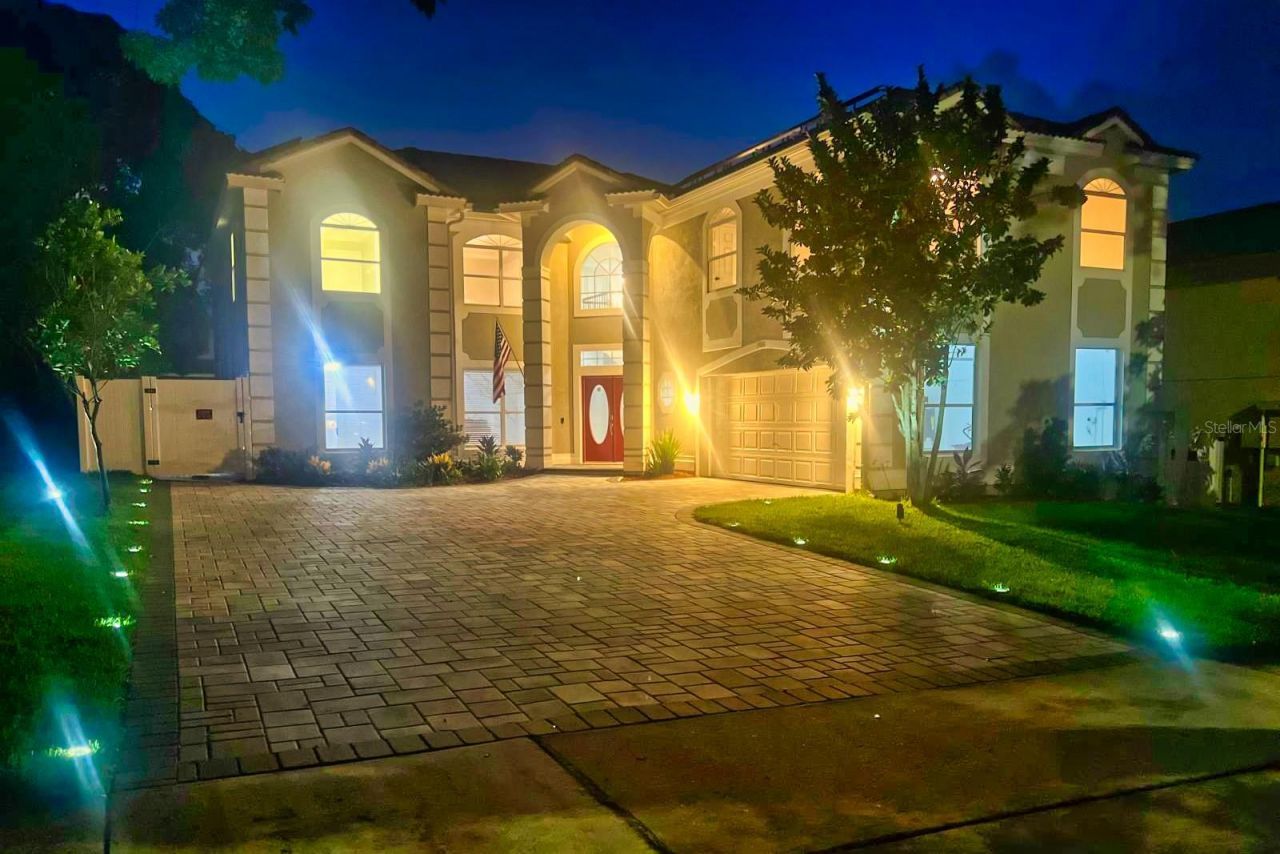 1706 Cheltenborough Drive, Orlando, FL 32835 Photo